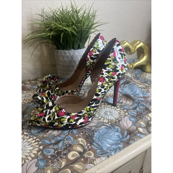 Betsey Johnson Prince-P Heels Floral pink green black white bow size 8.5M - Picture 5 of 16